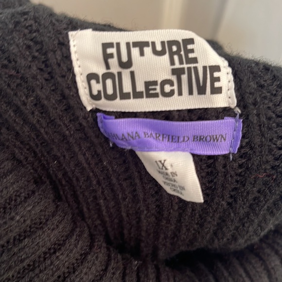 COPY - Future collective x Kahlana Barfield Brown turtleneck knee sweater - Picture 4 of 4